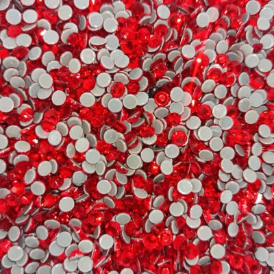 Swarovski calidad SS20 rojo