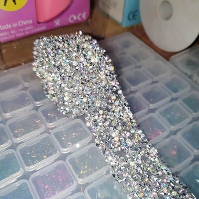 cintas strass conicas tornasol