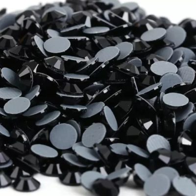 strass-negro