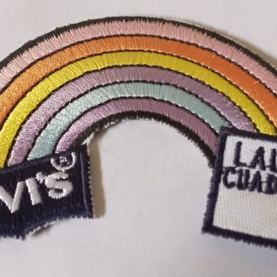 parche-bordado-Laura-cuadros-Levis