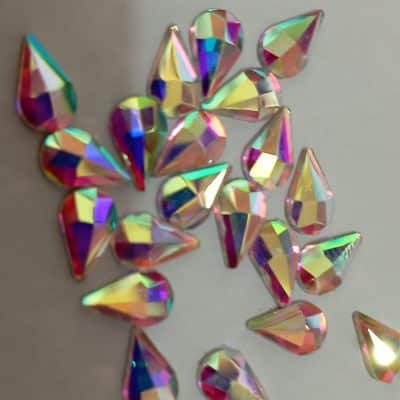 strass-figura-gota-tornasol