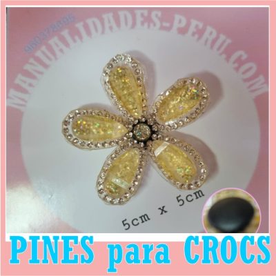crosc_pin_5x5cm_flor_dorada_cristal_manualidades_PERU.jpg