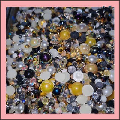 medias_perlas_para_decorar_negro_dorado
