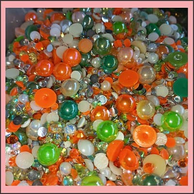 medias_perlas_para_decorar_verde_naranja