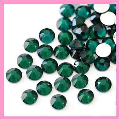 pedreria_emerald_calidad_superior_resin_strass