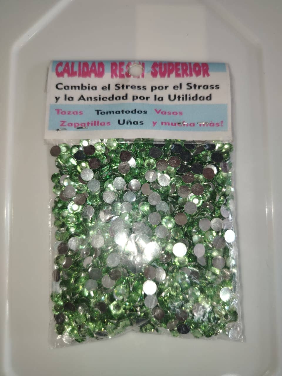 Bolsitas piedras strass resina verde claro 1440 unidades Manualidades Perú