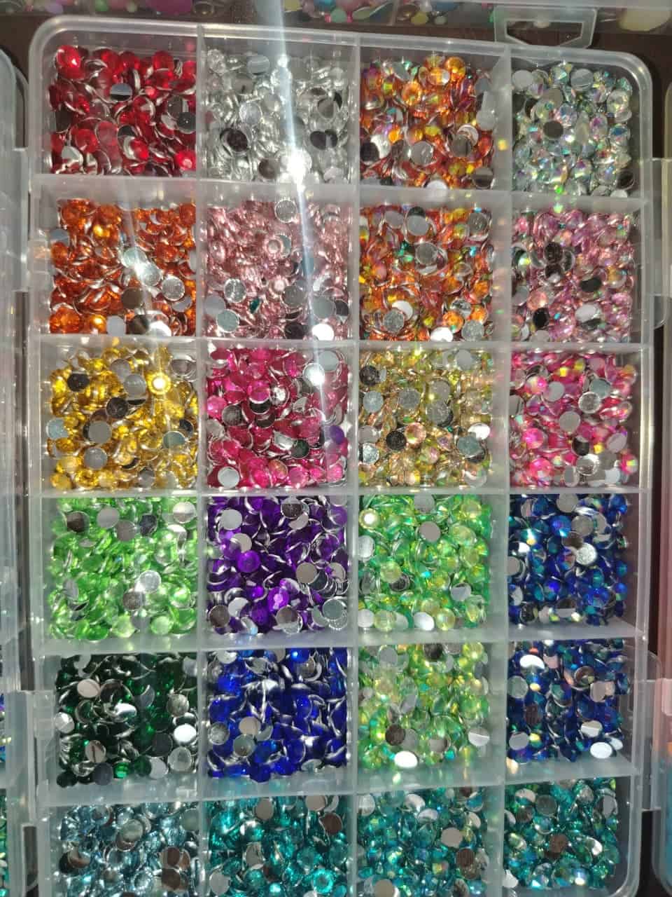 Organizador piedras strass resina color mix 5mm Manualidades Perú